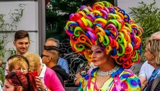 Канадскому священнику грозит срок за критику транс-мероприятия для детей