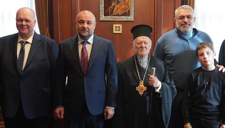 Recepția lui Petrovski și Aratyunyan la Fanar. Foto: serviciul de presă al Patriarhiei Constantinopolului