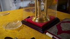 В Новгороде-Северском от обстрелов пострадал Николаевский храм