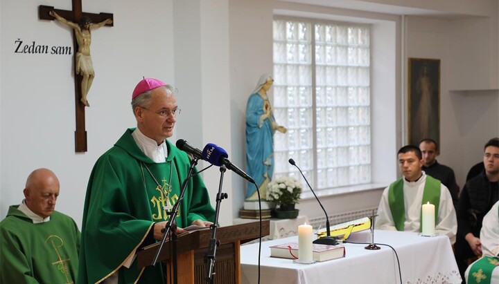Дражен Кутлеша, архієпископ Загребський. Фото: zg-nadbiskupija.hr