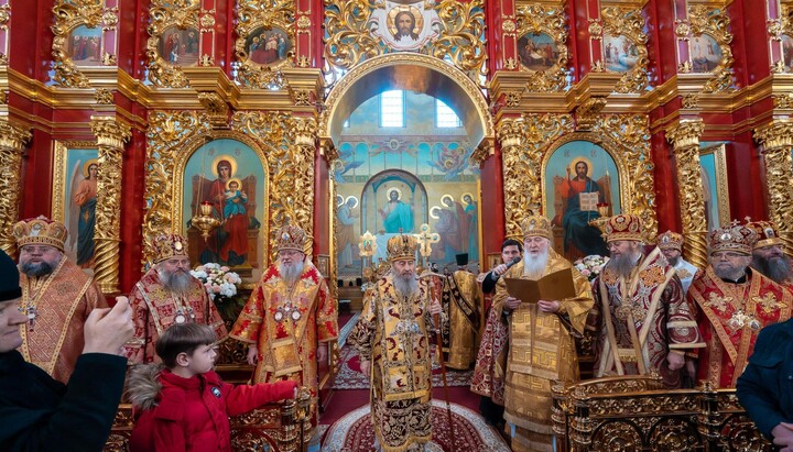 Синод привітав митрополита Онуфрія з 35-річчям хіротонії. Фото: УПЦ