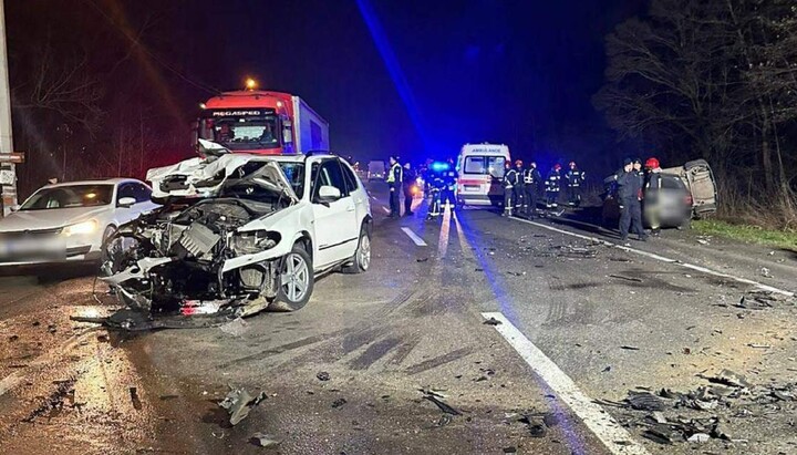 На Львівщині п'яний клірик ПЦУ скоїв потрійне ДТП з загиблим