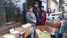 Духовенство УПЦ передало медикаменты Хмельницкой областной больнице