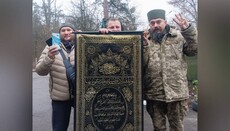 Клирик ПЦУ опубликовал фото коврика для намаза и прославил Аллаха