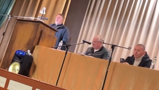 Настоятель в Кузьмине: 33 года я служил общине, и теперь стал россиянином?