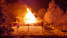 В селе Ивашковица на Закарпатье сгорела деревянная церковь УПЦ XVII века