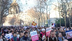 Στο Παρίσι πραγματοποιήθηκε πορεία κατά της ευθανασίας