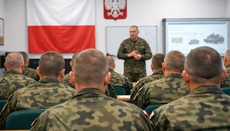 Минобороны Польши отменило гендерные тренинги для армии