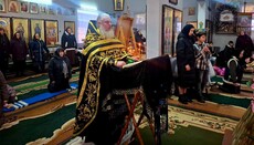 На гонимом приходе УПЦ в Зеленове совершили чтение Великого канона