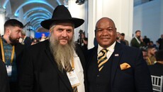 Пастор Бернс: Песня раввина Украины про Трампа заслуживает «Оскара»