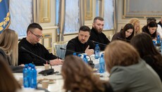 Зеленский отреагировал на введение Путиным пасхального перемирия