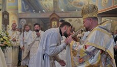 В Словакии архиерей ПЦЧЗиС наградил клирика УПЦ