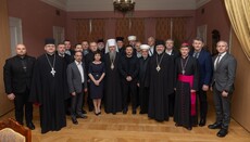 Зеленский поблагодарил членов ВСЦиРО за «работу на победу»