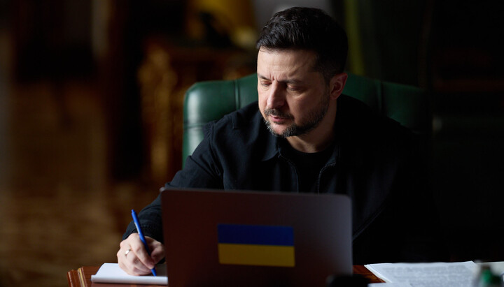 Zelensky imposes sanctions against nine ROC representatives