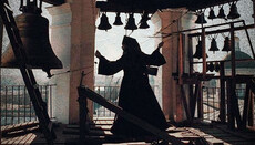 Бронзовий голос: як пасхальний дзвін повернувся до лавр