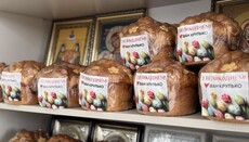 У храмі ПЦУ на Закарпатті роздали паски з рекламою нардепа