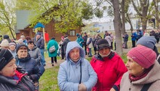 Соцотдел УПЦ в Киеве передал помощь 100 семьям переселенцев