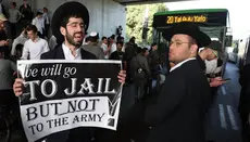 В Израиле ультраортодоксы штурмовали дом главы военной полиции