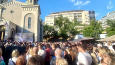 Patriarch and President of Serbia receive Belt of Most Holy Theotokos