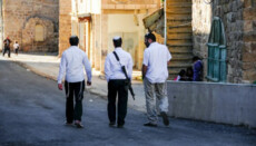 Israeli settlers set fire to homes of Christians in the ancient city of Taybeh
