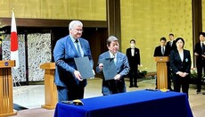 Украина попросила у Японии денег на восстановление Лавры