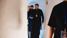 Cardinal from the UGCC given a tour of the Far Caves of the Lavra