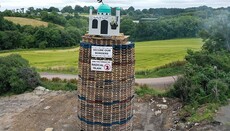 In Ireland, a model mosque was burned in protest against radical Islam