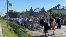 На Буковині розпочався хресний хід до монастиря у Вашківцях