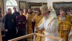 Chernivtsi hierarch consecrated a new church of the persecuted UOC community in Berezhonka