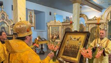 В УПЦ почтили память Собора всех святых земли Херсонской