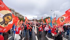 Думенко про хресну ходу в Москві: Ходив натовп із кривавими прапорами