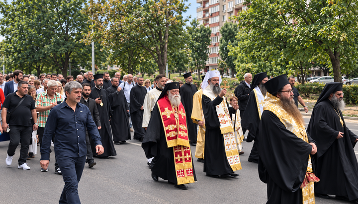 Στη Σόφια ο Πατριάρχης Βουλγαρίας προήγαγε λιτανεία με τεμάχιο του Τιμίου Σταυρού