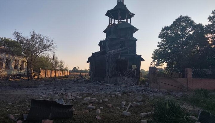 Від обстрілу постраждав храм УПЦ у Василькiвці. Фото: Дніпропетровська єпархія