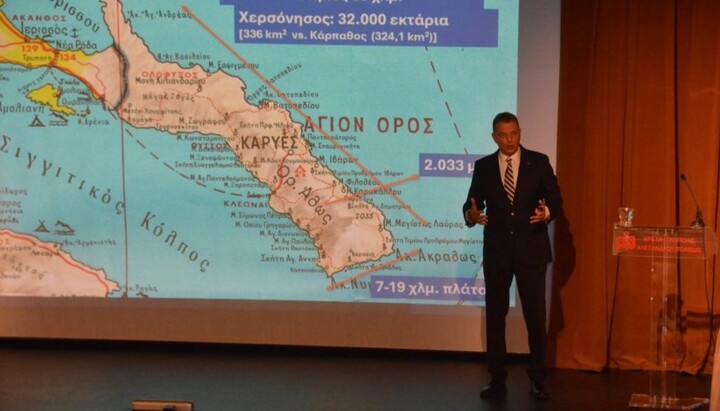 Κυβερνήτης του Αγίου Όρους Αλκιβιάδης Στεφανής. Φωτογραφία: Orthodoxia News Agency