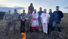 На Харьковщине военные «Азова» обустроили языческое капище
