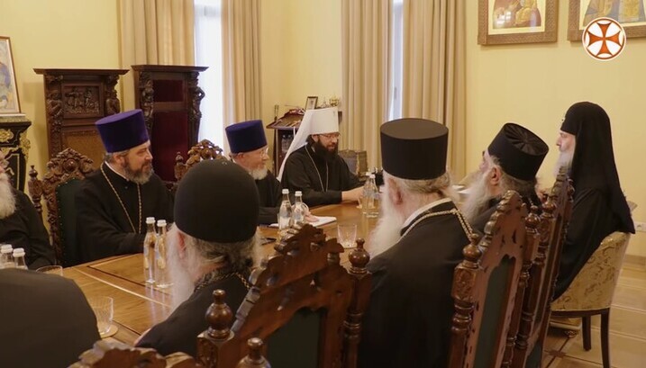 Αντιπροσωπεία της ΡΟΕ στην κατοικία του Πατριαρχείου Γεωργίας. Φωτογραφία: Ερτσουλονέμπα