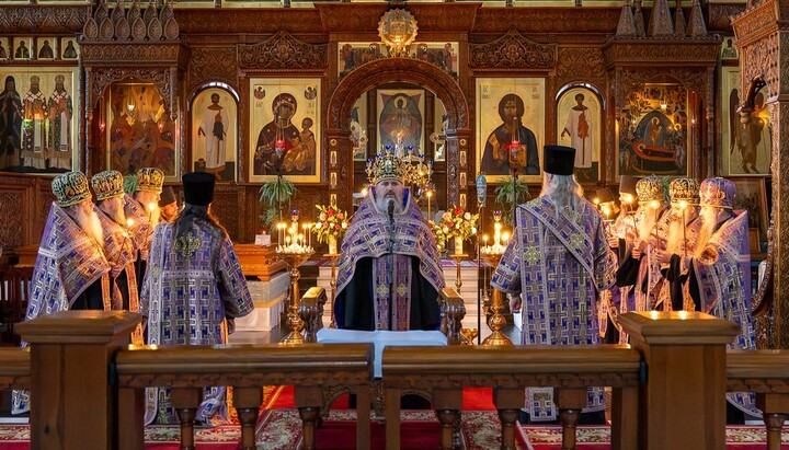 Панахида за вбитим ченцем Варсонофієм у Святогірській лаврі. Фото: svlavra.church.ua