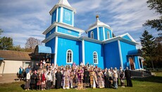 Ієрарх УПЦ очолив престольне свято у 170-річному храмі в Сарнові