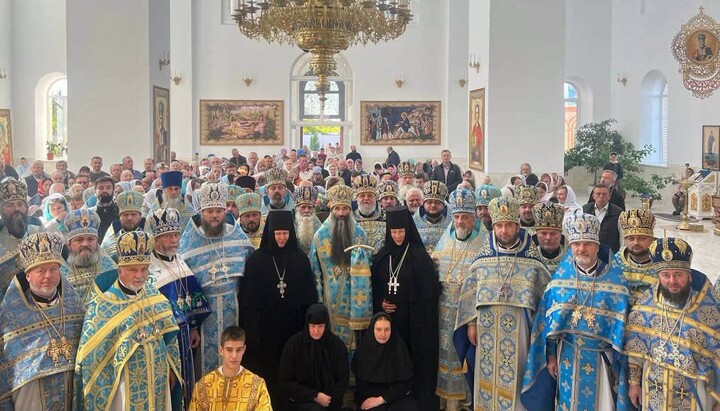 У Барському монастирі вшанували чудотворний образ Богородиці. Фото: Вінницька єпархія