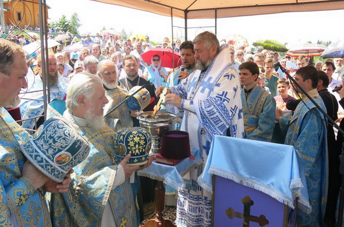 Всеукраїнський Хресний хід продовжує молитовну ходу до Києва