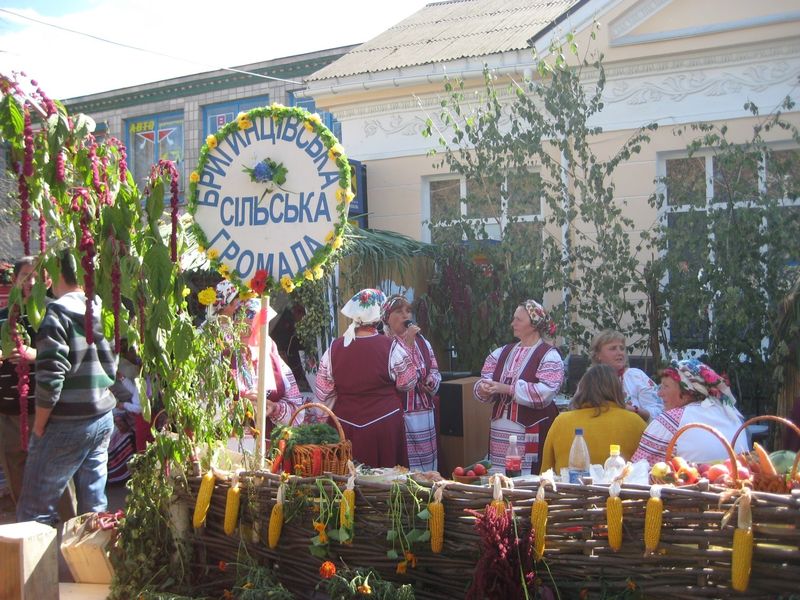 Церковь Рождества Пресвятой Богородицы в пгт Козелец (1752) фото 17