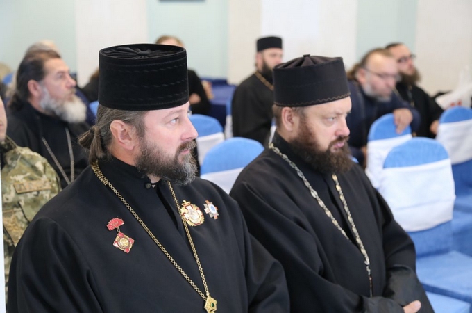 Военное духовенство УПЦ съехалось на ежегодные сборы в Изюме  фото 1