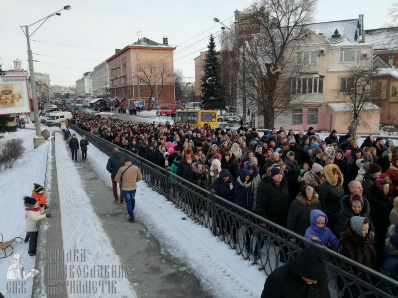 З молитвою про мир: як православні відсвяткували Торжество Православ'я фото 5