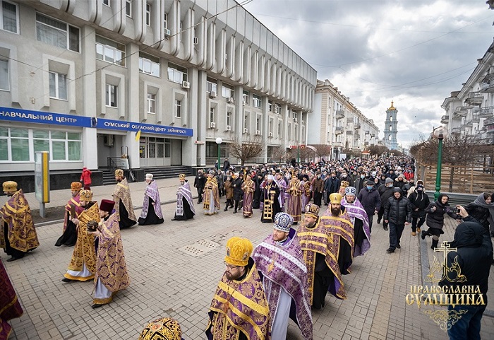 В Сумах, Кременчуге и Белой Церкви УПЦ провела епархиальные крестные ходы фото 1