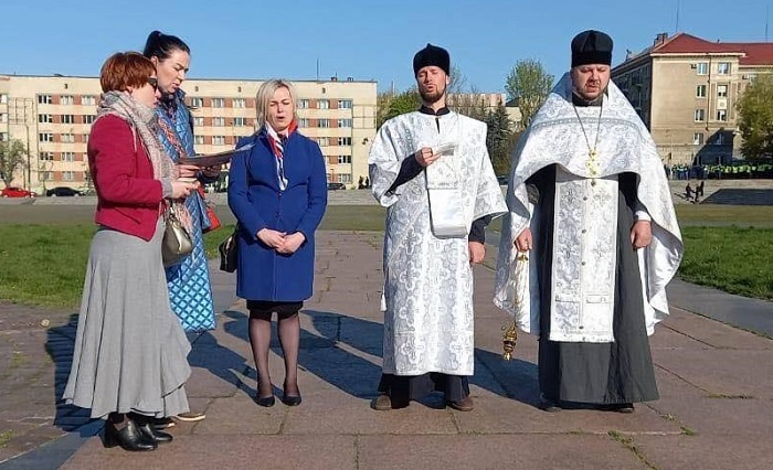 On Victory Day UOC eparchies pray for dead soldiers фото 3