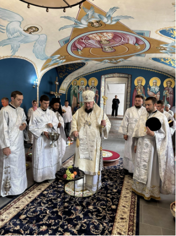 Golul răsunător: de ce bisericile Bisericii Ortodoxe a Ucrainei (BOaU) rămân fără enoriași фото 7