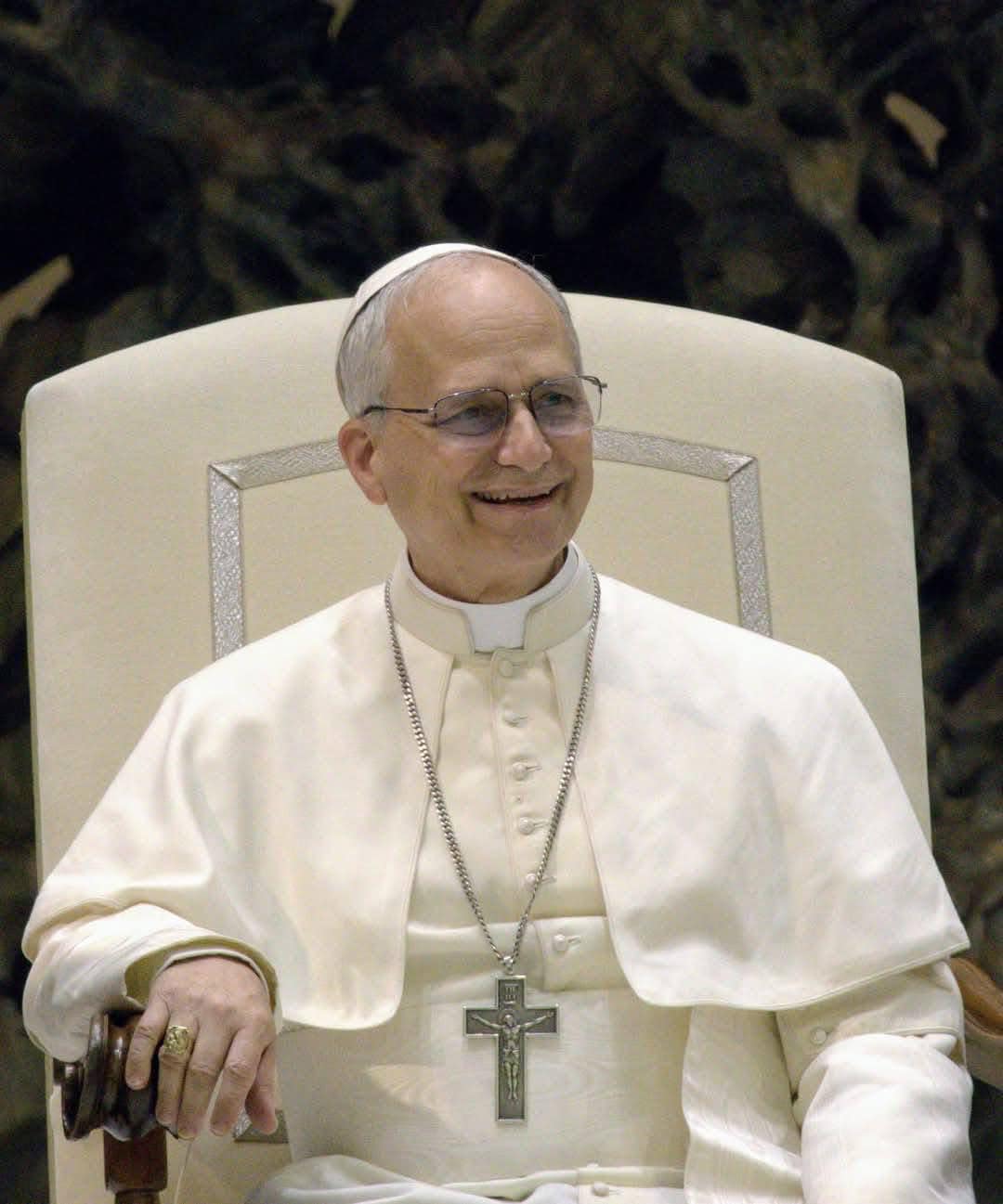 Rețeaua de socializare a observat că Papa Leon poartă o cruce pectorală din Biserica Ortodoxă Rusă фото 1