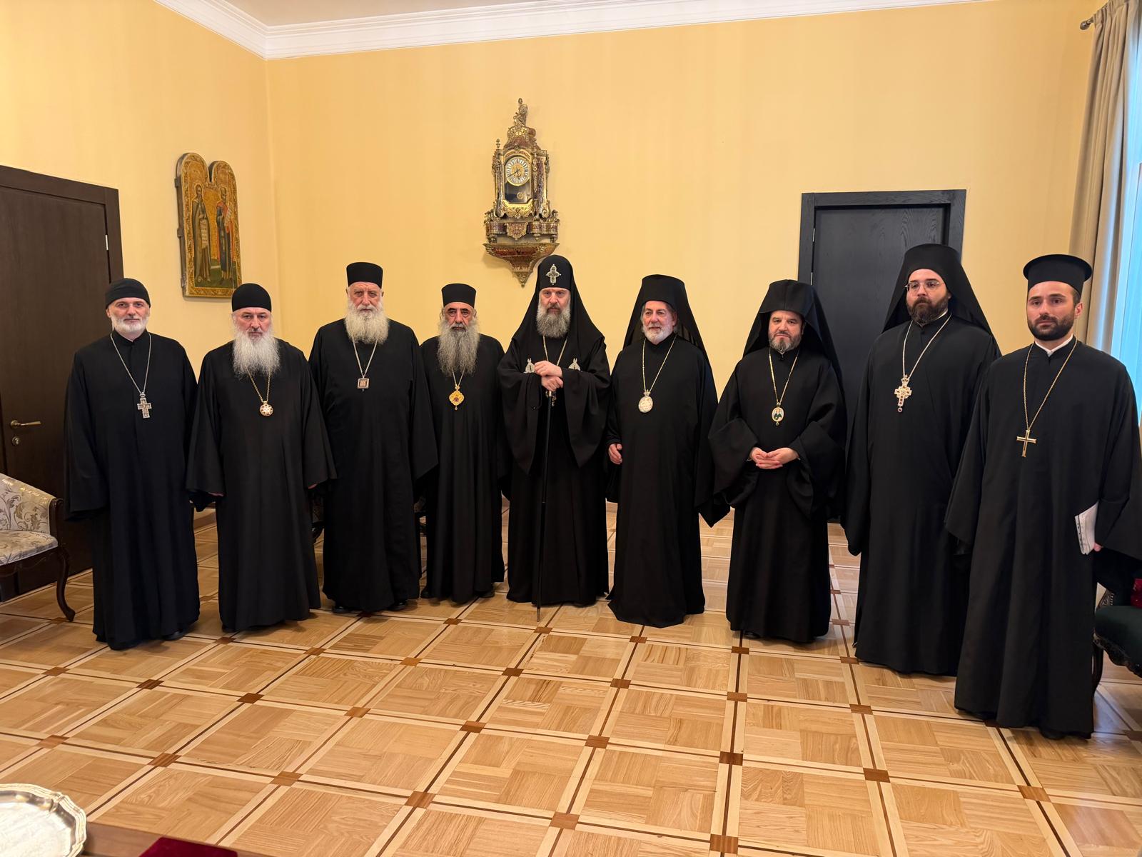 Ενθρόνιση του Πατριάρχη Σίο: όχι Μόσχα, όχι Φανάρι – Γεωργιανή фото 1