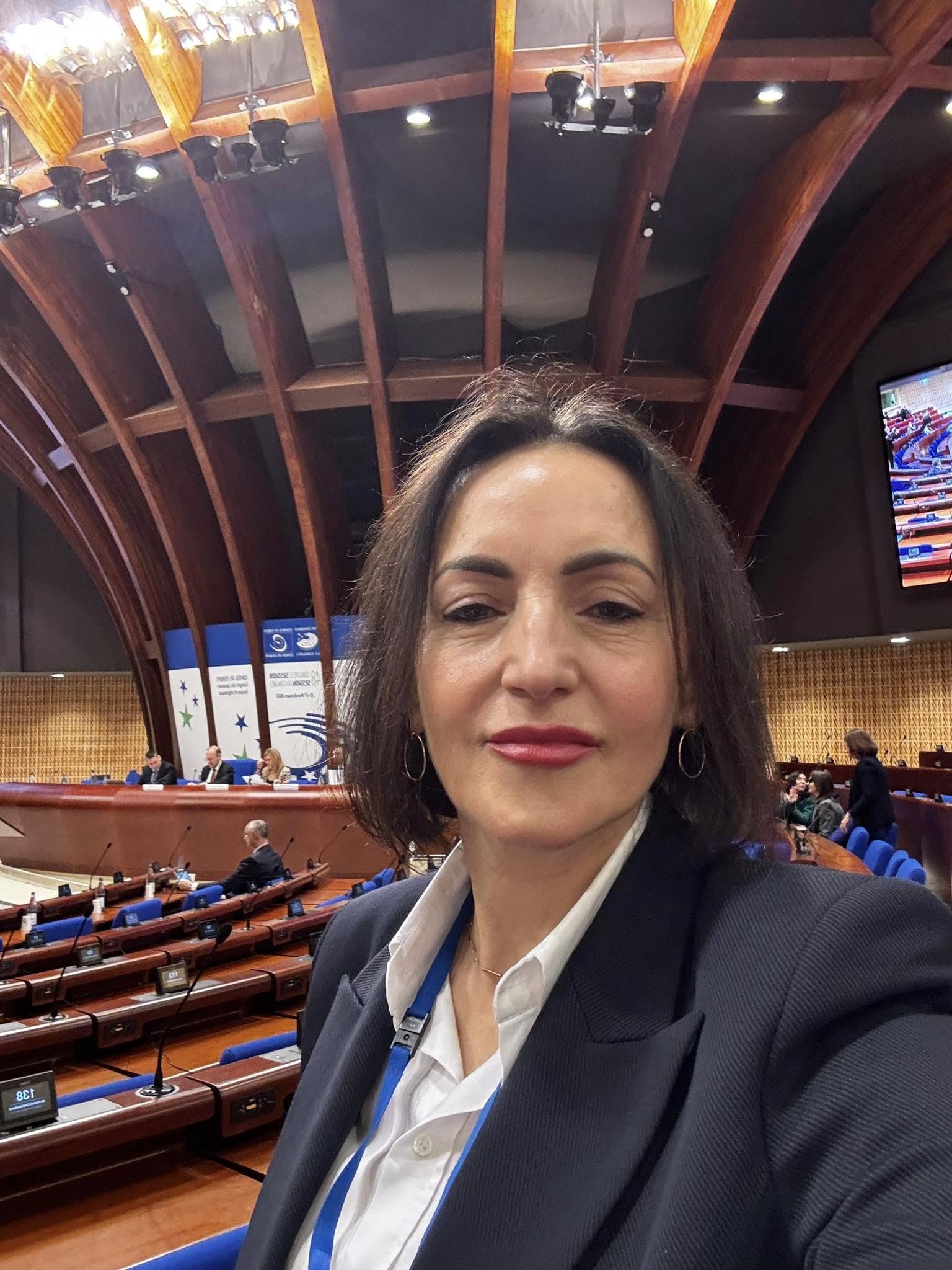 Мэр Красилова Нила Островская.