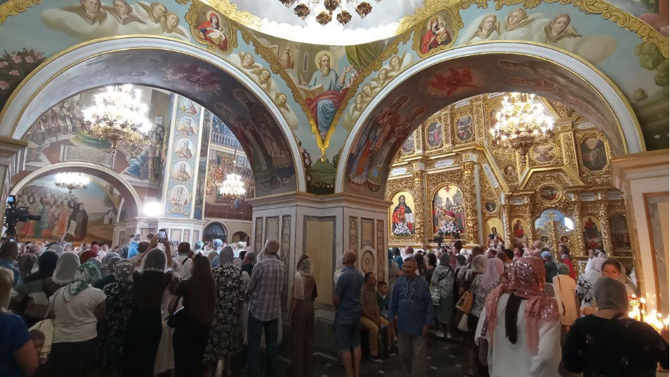 Catedrala Adormirii din Lavra de Adormirea Maicii Domnului